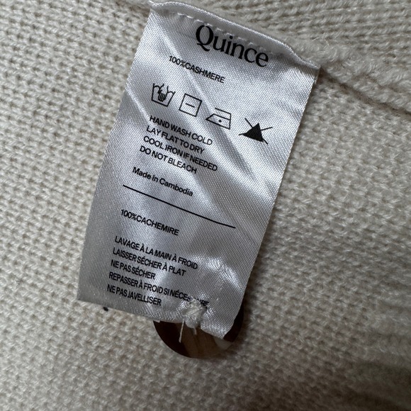 Quince 100% Mongolian Cashmere Crew Neck Button Front Cardigan Cream Women's - Picture 4 of 12